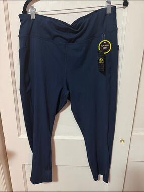 Athletic Works Navy Capri Leggings